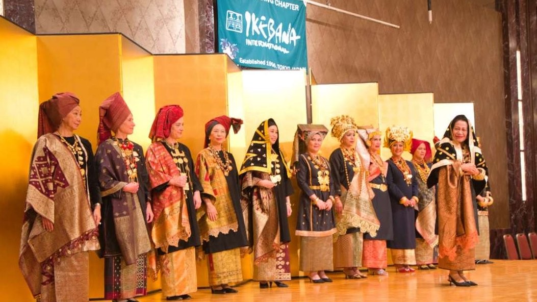 Indonesia berpartisipasi pada ajang Ikebana International Fair 2023 di Royal Park Hotel, Tokyo pada Selasa, 12 Desember 2023. (Foto: KBRI Tokyo)