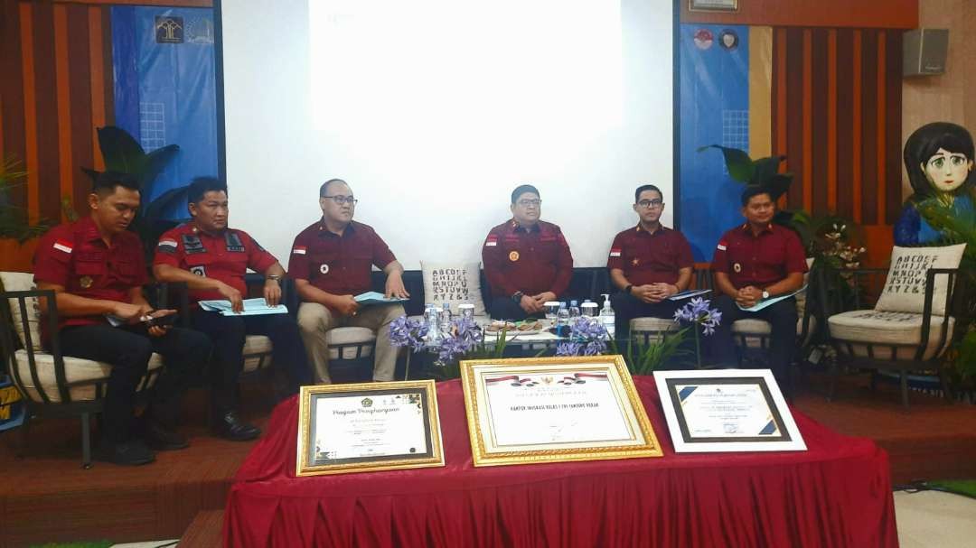 Kantor Imigrasi Kelas I TPI Tanjung Perak menggelar refleksi akhir tahun 2023, Kamis, 21 Desember 2023. (Foto: Ngopibareng.id))