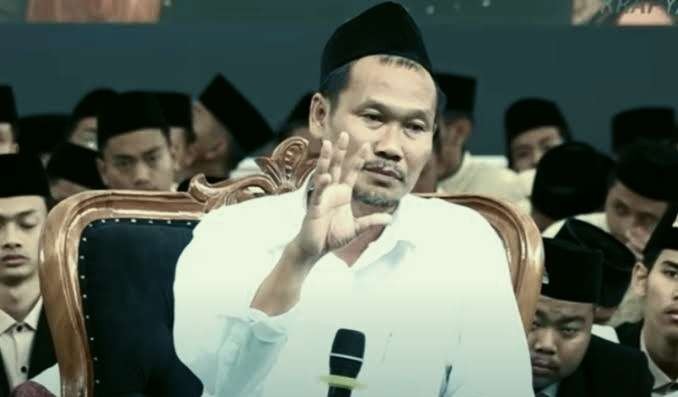 KH Ahmad Bahauddin Nursalim atau Gus Baha,Ulama kharismatik asal Rembang. (Foto:dok/ngopibareng.id)