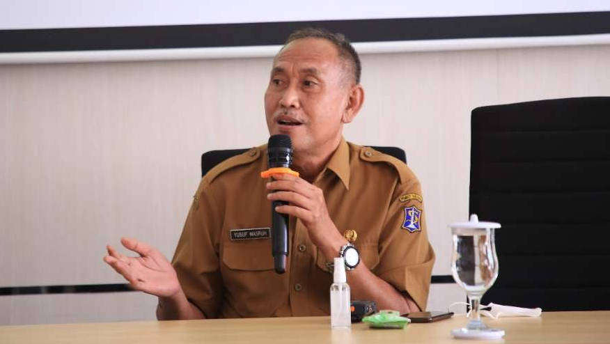 Dinas Pendidikan Kota Surabaya Yusuf Masruh saat menjelaskan setiap sekolah wajib terima murid ABK. (Foto: Humas Pemkot Surabaya)