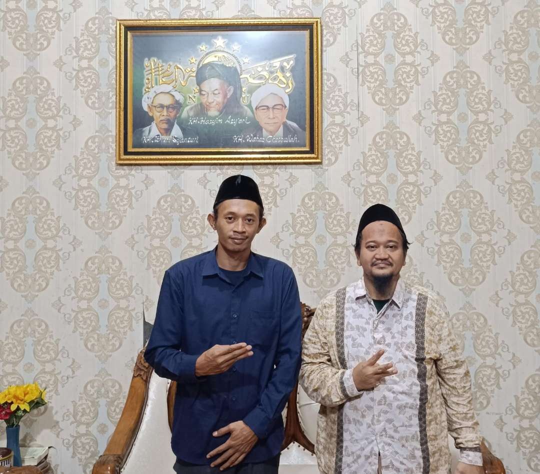 KH Abdul Wahab Yahya atau Gus Wahab dan KH Roqib Wahab di Jombang. (Foto: Ist)
