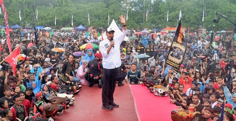 Calon Presiden Nomor Urut 03, Ganjar Pranowo saat melakukan kampanye di Malang (Foto: DPD PDI-Perjuangan Jatim)