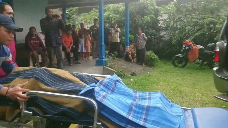 Bocah 5 tahun ditemukan tewas dalam kamar rumahnya di Desa Kepuhrejo, Kecamatan Ngantru, Kabupaten Tulungagung, Jawa Timur, Kamis 1 Februari 2024. (Foto: Dok Polsek Ngantru)