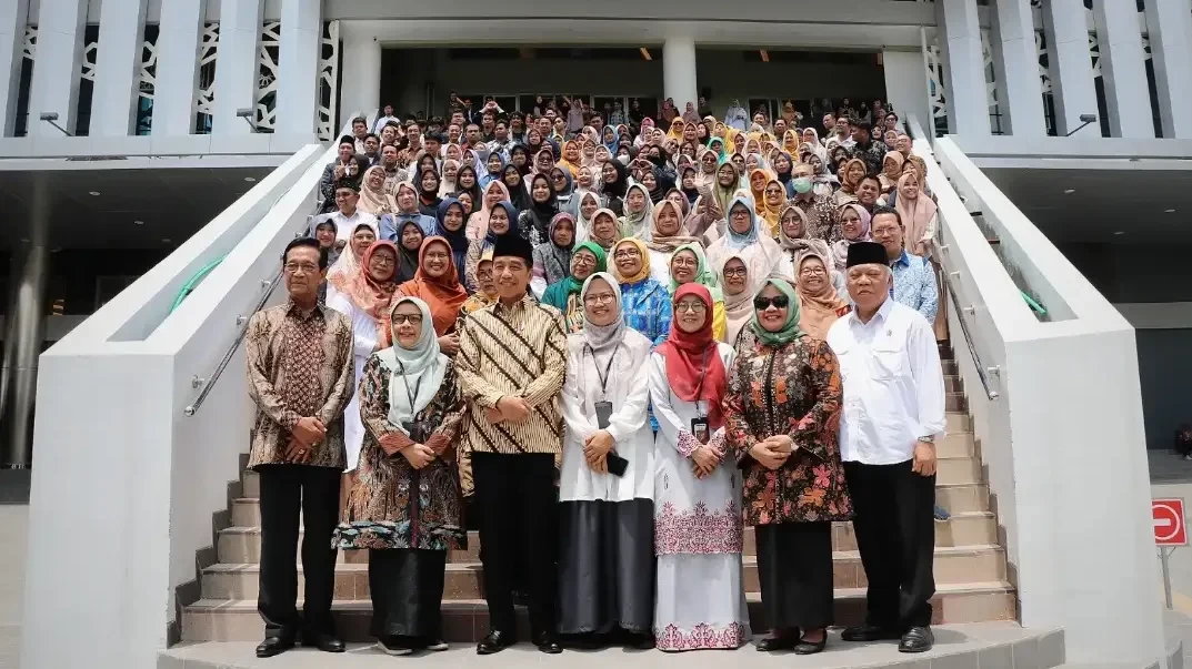 Masjid Walidah Dahlan yang berada di Kompleks Universitas ‘Aisyiyah (UNISA) Yogyakarta pada Rabu (31 Januari 2024) mendapat kunjungan dari Presiden RI, Joko Widodo. (Foto: laman md.or.id)