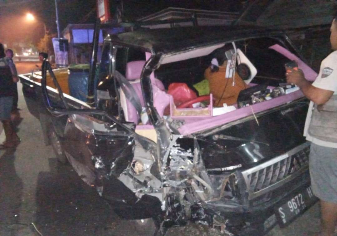 Kondisi kendaraan Pikap usai terlibat kecelakaan maut di Jalan Tuban-Plumpang (Foto: Polres Tuban)