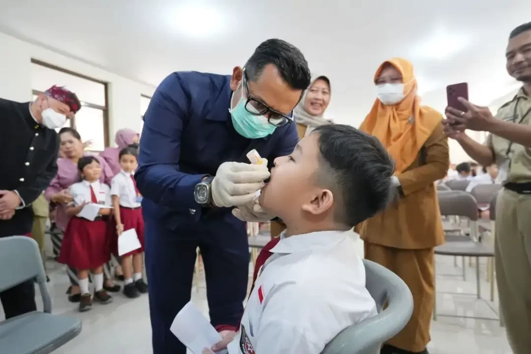Capaian Sub Pekan Imunisasi Nasional (PIN) Polio Kota Mojokerto tertinggi se-Jawa Timur mencapai 104,3 persen dengan jangkauan 16.958 anak. (Foto: Dok Kota Mojokerto)