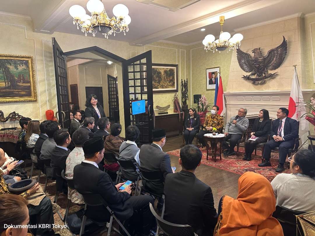 Dubes RI untuk Jepang Heri Akhmadi menggelar Dialog Awal Tahun dengan Perwakilan Kelompok Masyarakat dan Diaspora Indonesia di Jepang. (Foto: Dok KBRI Tokyo)