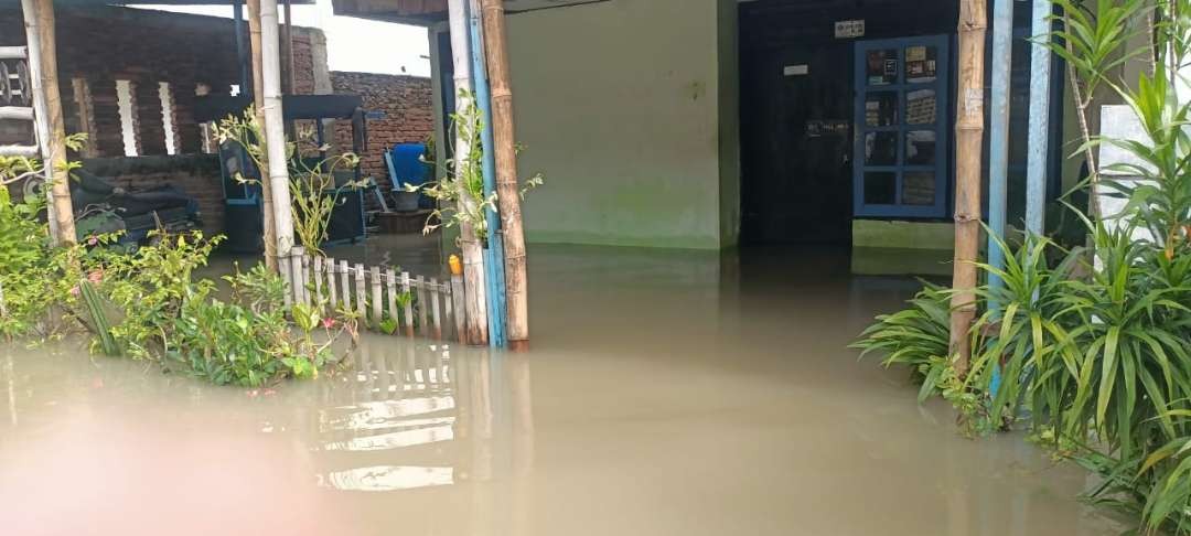 Rumah di BTN  Desa Ngumpakdalem, Kecamatan Dander, Kabupaten Bojonegoro, terdampak banjir, pada Selasa 6 Februari 2024. (Foto: dpk bpbd)