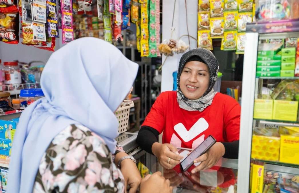 Liya Wahyuningsih pengusaha toko ritel asal Malang yang bisa hasilkan omzet 10 kali lipat. (Foto: Dokumentasi Bukalapak)
