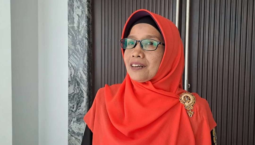 Ketua KPU Kota Malang Aminah Asminingtyas mengatakan kekurangan surat suara Pilpres di 3 TPS murni karena kesalahan saat menyiapkan surat suara. (Foto: Ngopibareng.id/Moh Badar Risqullah)