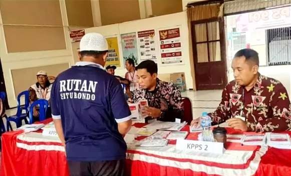 Coblosan surat suara Pemilu 2024 di TPS Rutan Situbondo dimenangkan capres-cawapres Prabowo - Gibran.(Foto: Humas Rutan Situbondo)