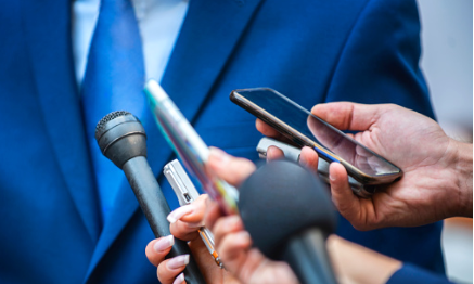 Presiden Joko Widodo telah meneken Peraturan Presiden Nomor 32 Tahun 2024 tentang Tanggung Jawab Perusahaan Platform Digital untuk Mendukung Jurnalisme Berkualitas. (Foto ilustrasi: Unsplash)
