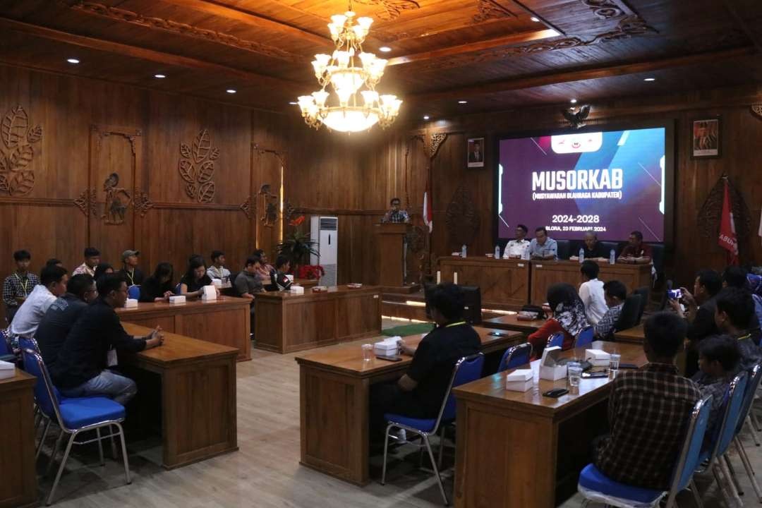 Musorkab Esports di ruang pertemuan lantai 4, BPPKAD Blora, Jumat, 23 Februari 2024. (Foto: Ahmad Sampoerno/Ngopibareng.id)