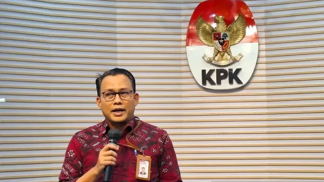 KPK memeriksa Staf Khusus Presiden Susilo Bambang Yudhoyono, Heru Lelono, sebagai saksi dalam kasus dugaan tindak pidana pencucian uang (TPPU). (Foto: Ant)