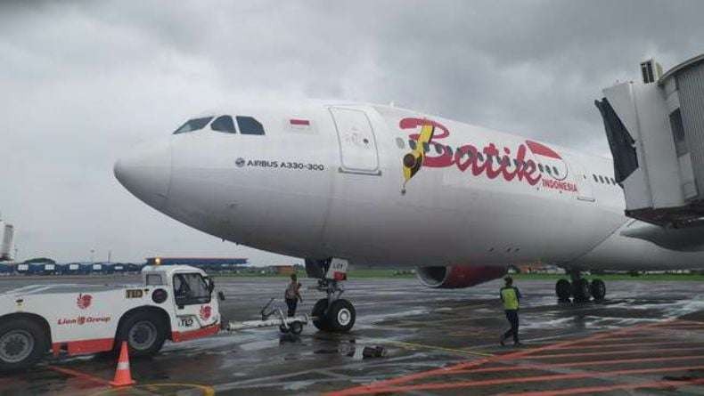 Batik Air mengambil membebastugaskan sementara pilot dan kopilot penerbangan nomor ID-6723 rute Kendari-Jakarta yang bertugas pada 25 Januari 2024. (Foto: Dok Batik Air)