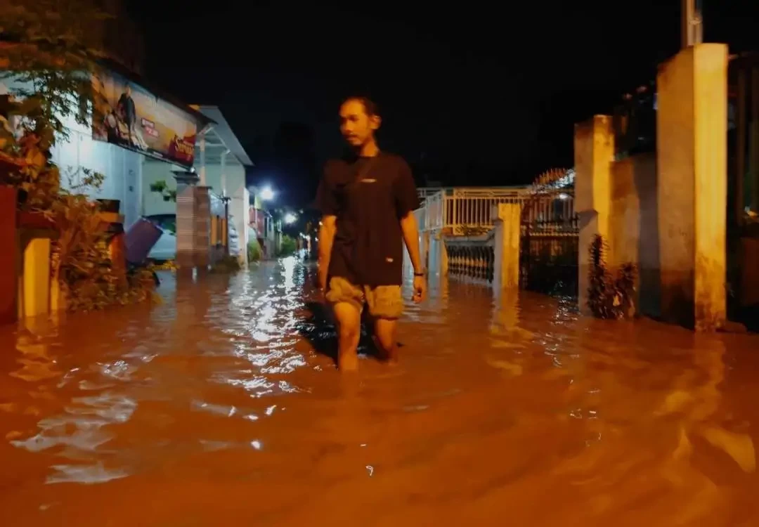 Banjir kembali terjang Mojokerto, Jawa Timur. (Foto: Deni Lukmantara/Ngopibareng.id)