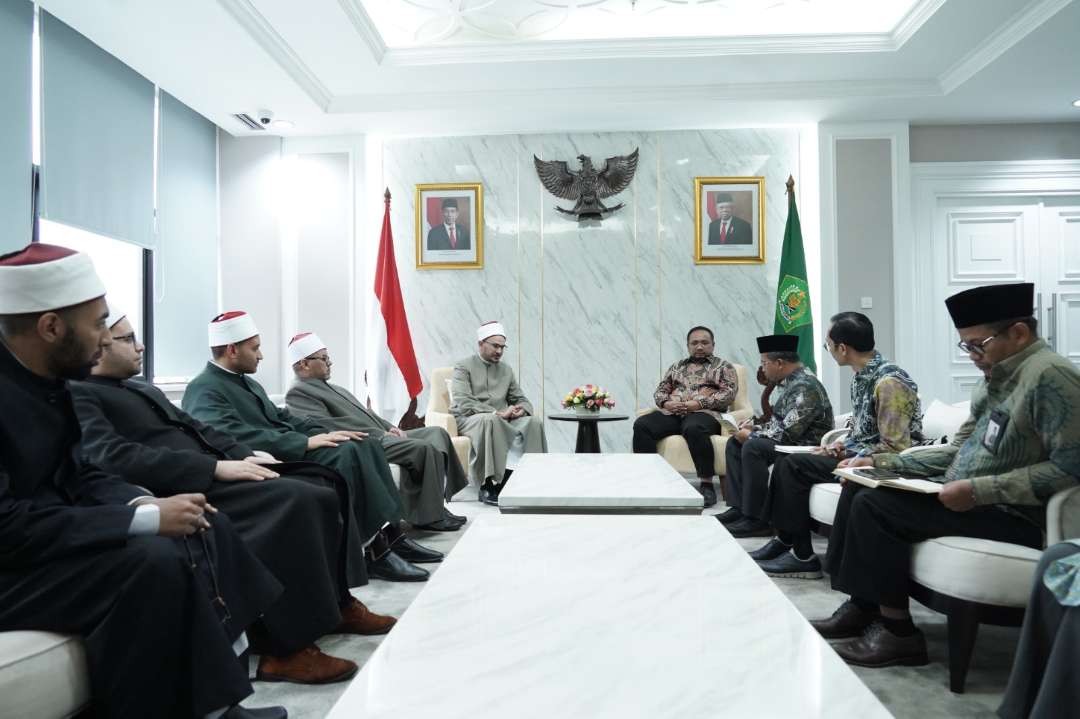 Kementerian Agama menjalin kerja sama dengan Majelis Hukama Muslimin (MHM) dalam program Syiar Ramadan 1445 H dan Persaudaraan Manusia. (Foto: Dok Kemenag)