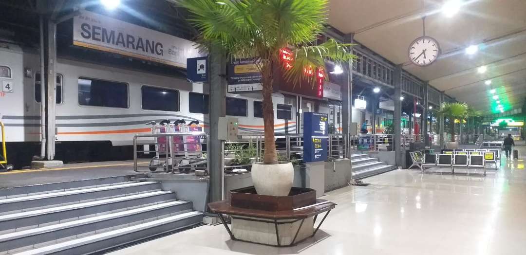 Stasiun Semarang Tawang sudah beroperasi secara normal, banjir sudah surut, Jumat 15 Maret 2024 pagi. (Foto: X KAI)