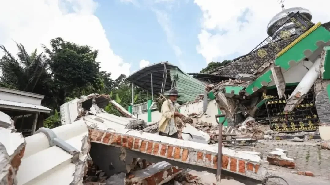 BMKG mengungkap adanya fakta gempa yang terjadi di Pulau Bawean Kabupaten Gresik Jawa Timur, yang berkekuatan magnitudo 5,9 dan 6,5. (Foto: Ant)