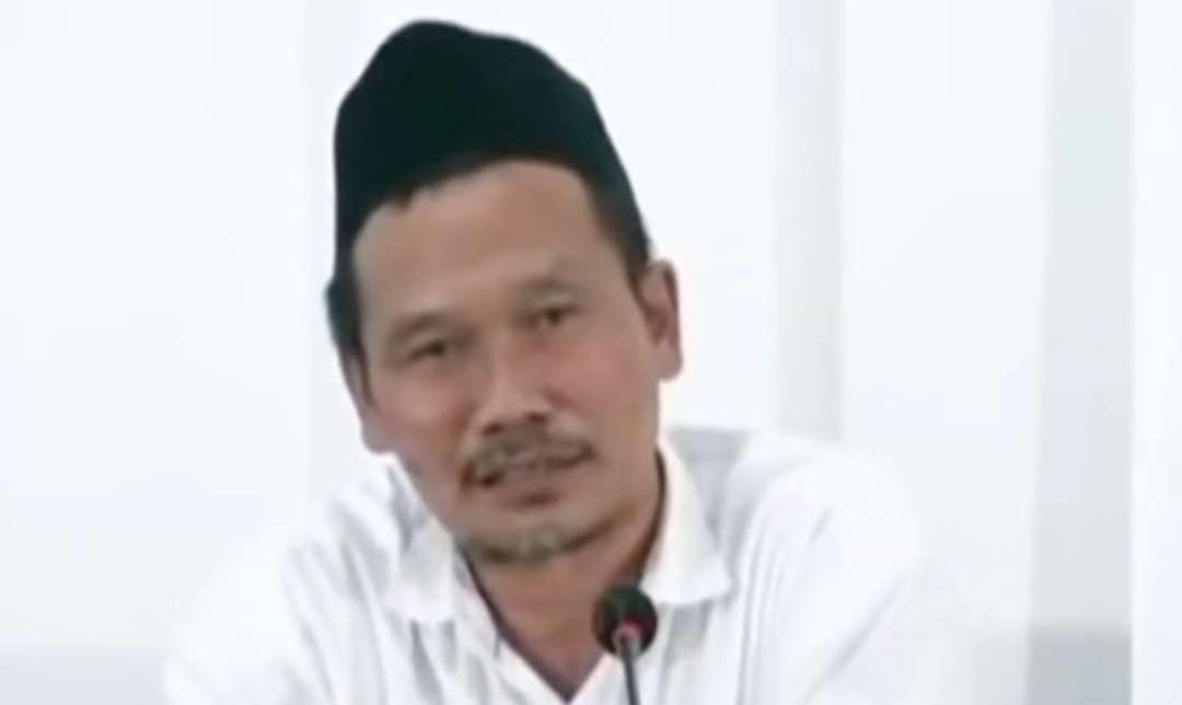 KH Ahmad Bahauddin Nursalim (Gus Baha). (Foto:adi/ngopibareng.id)