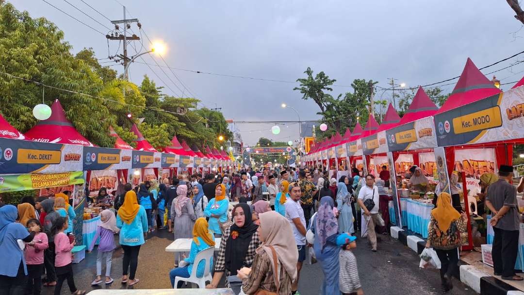Suasana Laffest dan Ramadan Fashion Parade Lamongan 2024. (Foto: Istimewa)