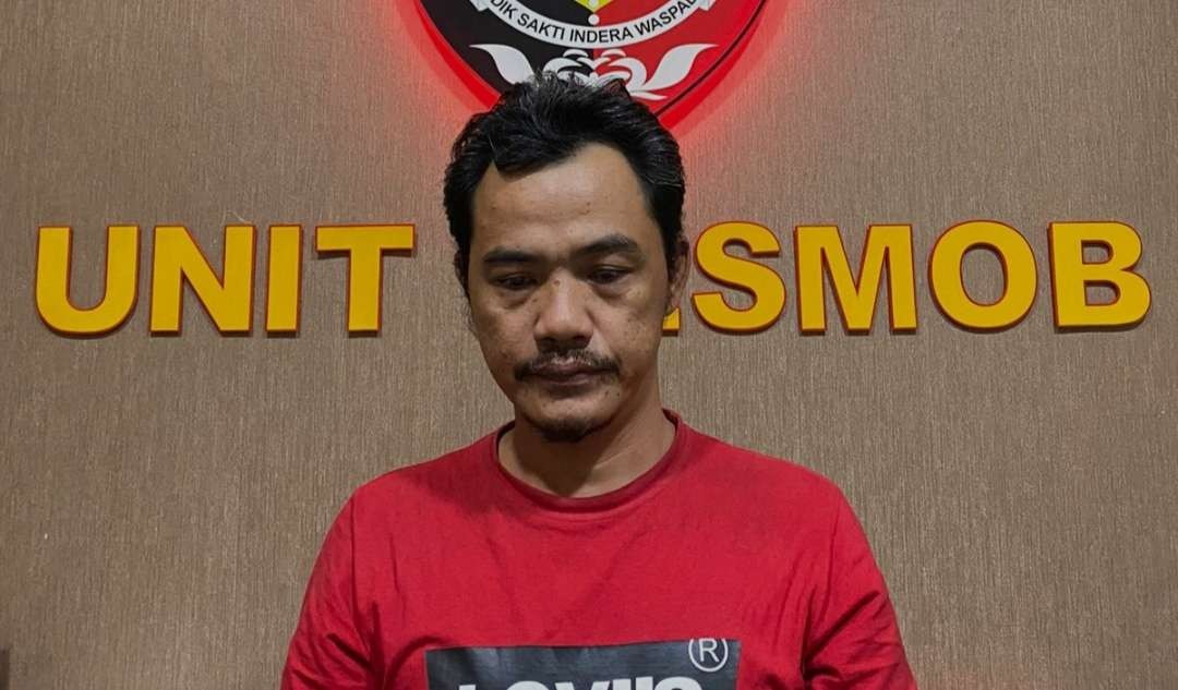 Pelaku Kamaludin ditahan di Polres Mojokerto.(Foto Dok Satreskrim)