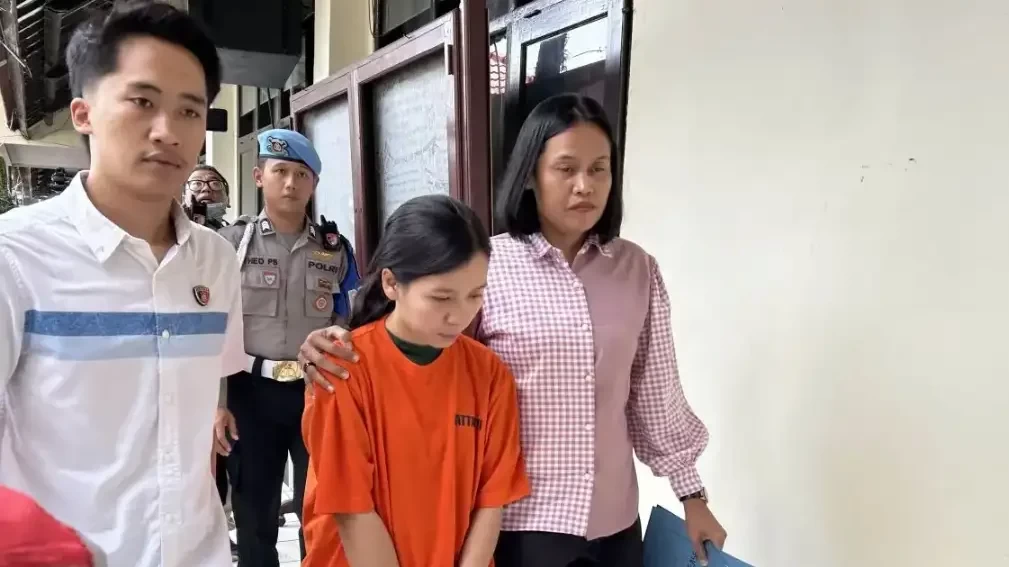 Motif penganiayaan balita berusia 3 tahun berinisial JAP di Malang oleh pengasuhnya, IPS, 27 tahun, terungkap. Pelaku diduga kesal terhadap korban. (Foto: Ant)