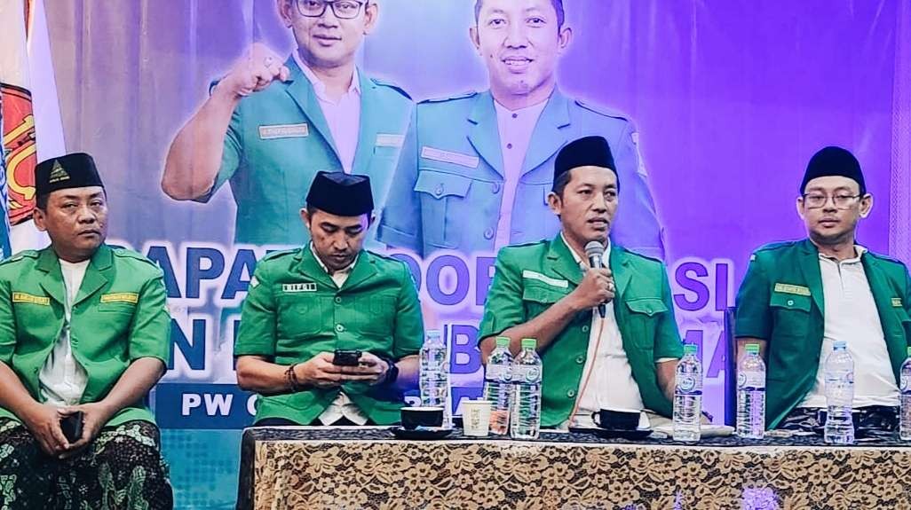 Ketua Umum terpilih GP Ansor H Addin Jauharuddin saat menyampaikan sambutan di Surabaya. (Foto:ansor-jatim for ngopibareng.id)