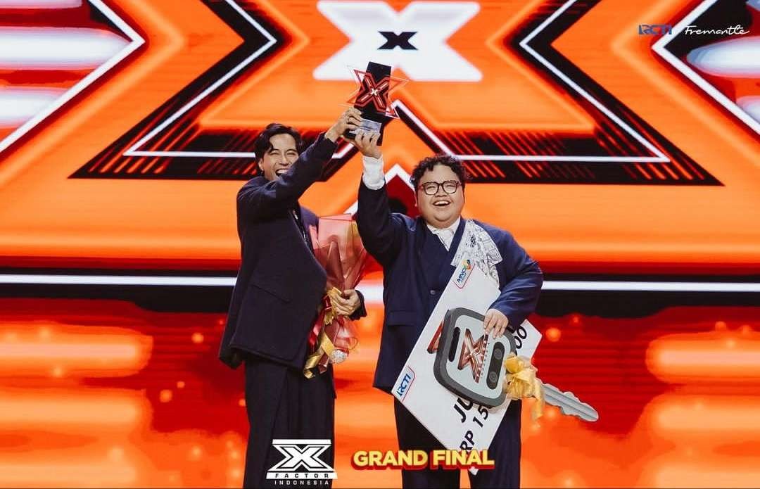 Pertama kali jadi mentor, Vidi Aldiano sukses mengantarkan anak didiknya, Peter Holly juara X Factor Indonesia season 4, Selasa 2 April 2024 dini hari. (Foto: Instagram @xfactoridofficial)