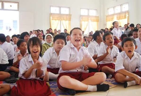 Siswa berkebutuhan khusus di sekolah inklusi terkendala guru dan masih adanya diskriminasi. (Foto: websitependidikan.com)