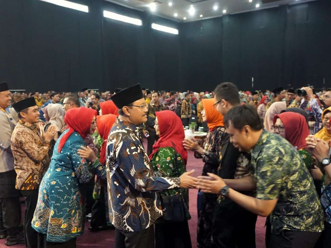 Walikota Pasuruan Saifullah Yusuf saat halal bi halal dengan semua jajaran Pemkot Pasuruan, 16 April 2024. (Foto: Pemkot Pasuruan)