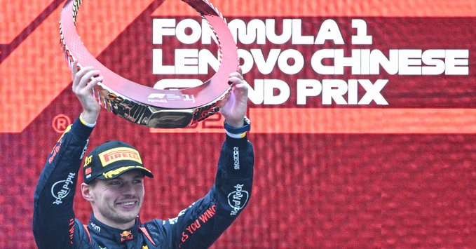 Max Verstappen pertama kali juara F1 China, Minggu 21 April 2024. (Foto: X F1)
