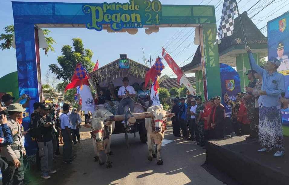 Proses pelepasan parade pegon di Kecamatan Ambulu, Jember. (Foto: Istimewa)