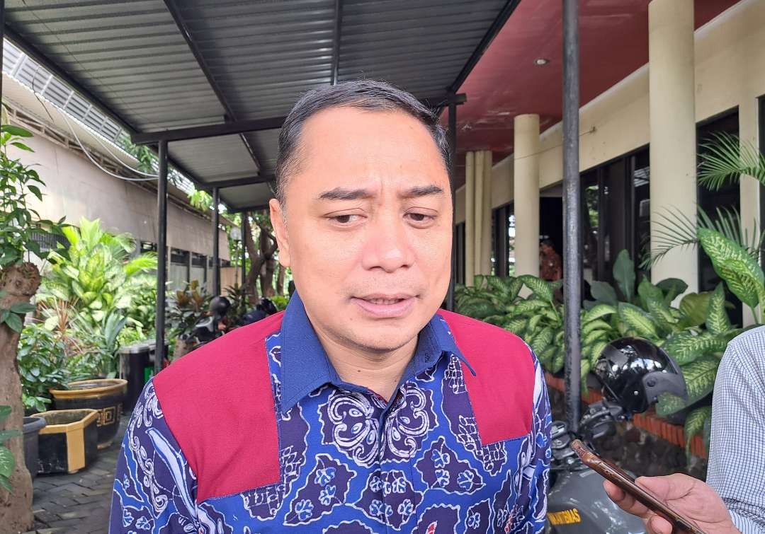 Walikota Surabaya, Eri Cahyadi akan menerima penghargaan sekali seumur hidup, yakni Satyalancana Karya Bhakti Praja Nugraha. (Foto: Pita Sari/Ngopibareng.id)
