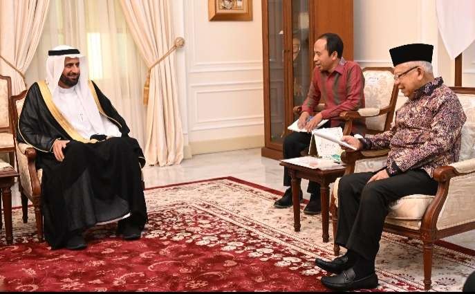 Wapres KH Ma'ruf Amin menerima kunjungan Menteri Urusan Haji dan Umrah Arab Saudi Tawfiq Fawzan Muhammed Alrabiah. (Foto: Setwapres)